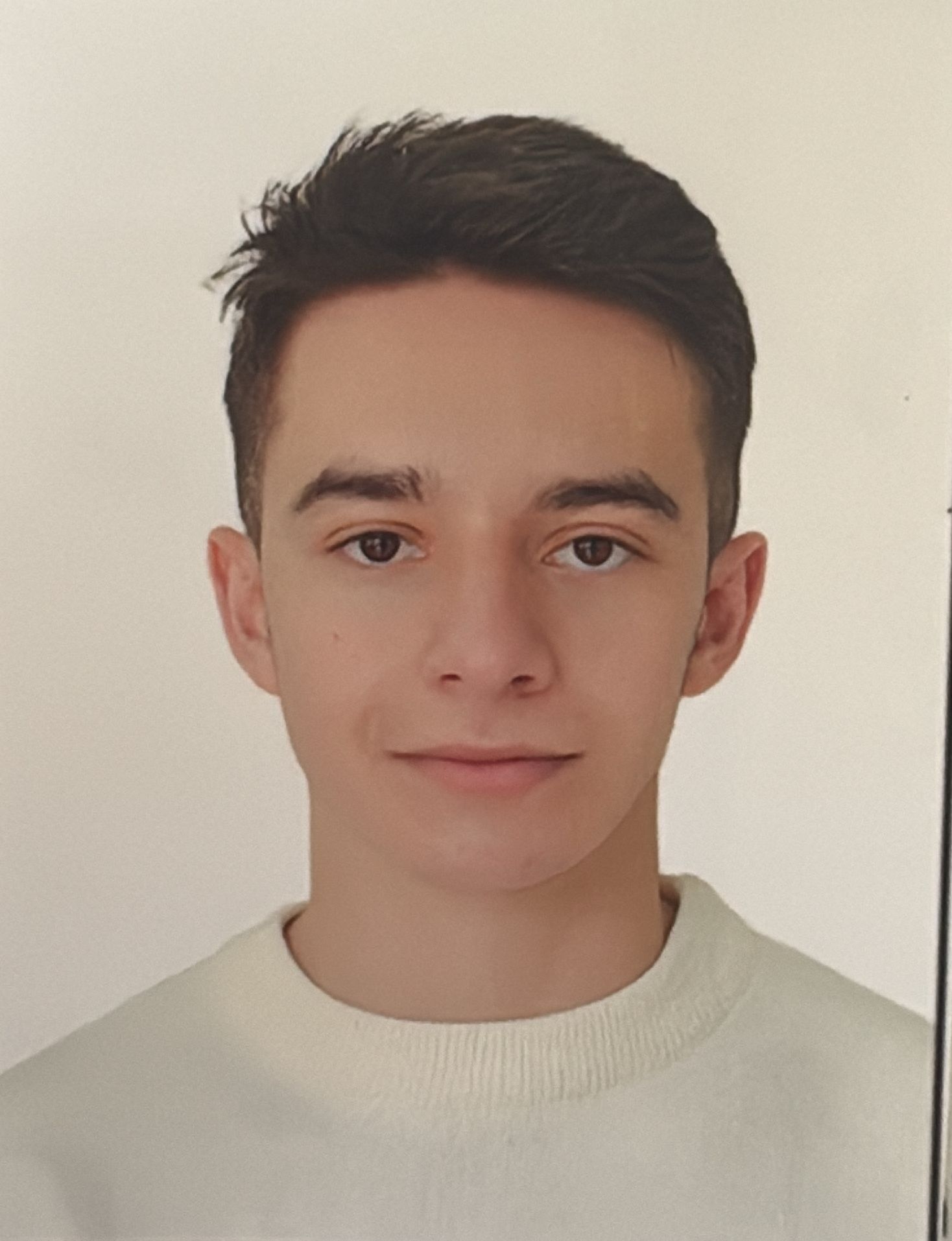 Emirhan KESKİN
