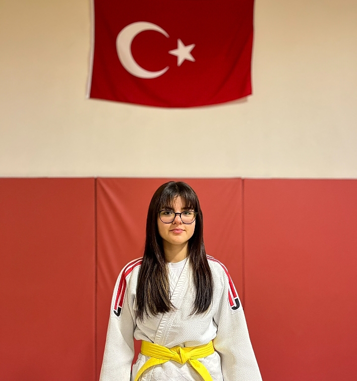 TUĞSEM MİNA BİLDİR