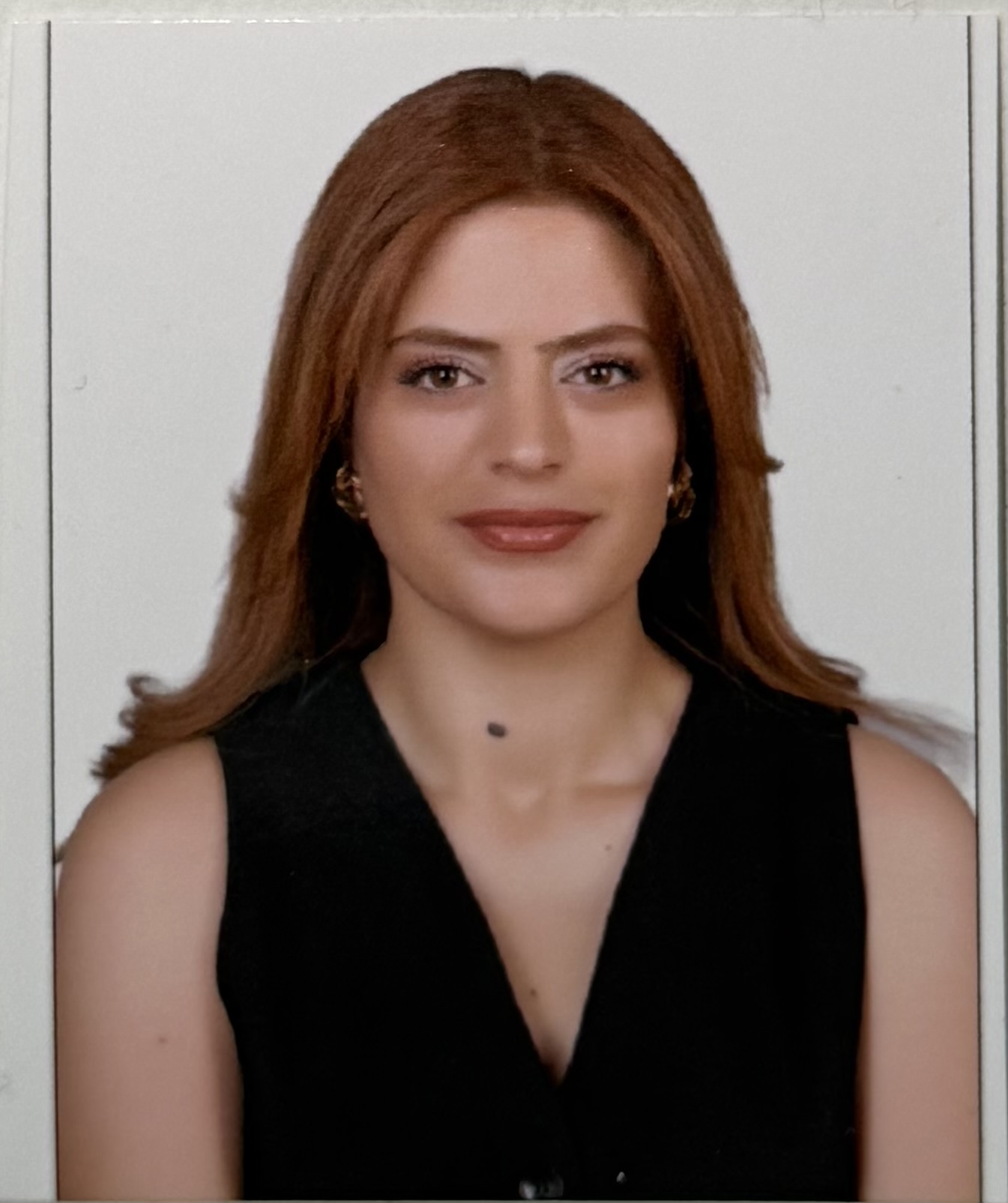 YASEMİN DERİNÇAY