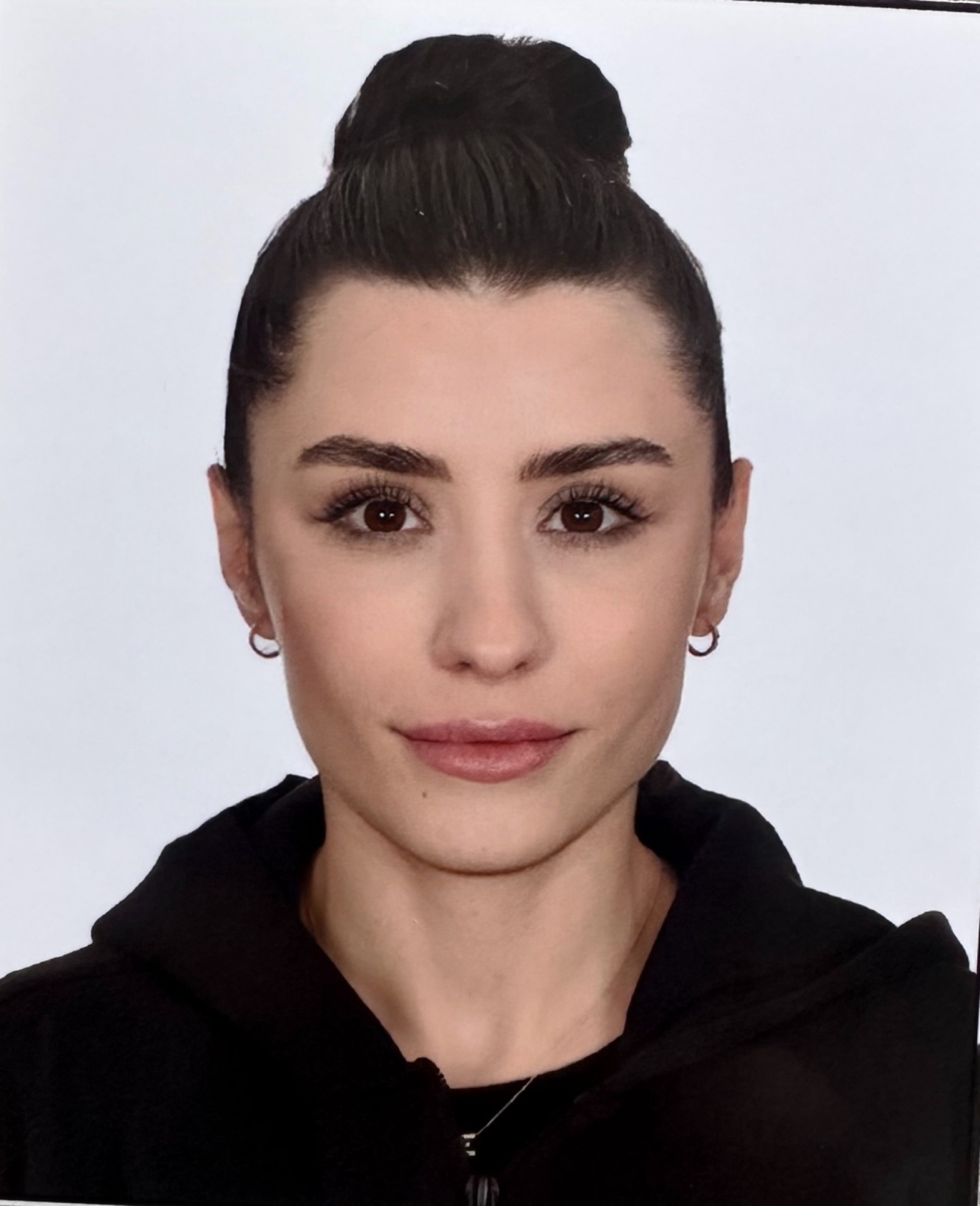 EBRU ARSLANMİRZA