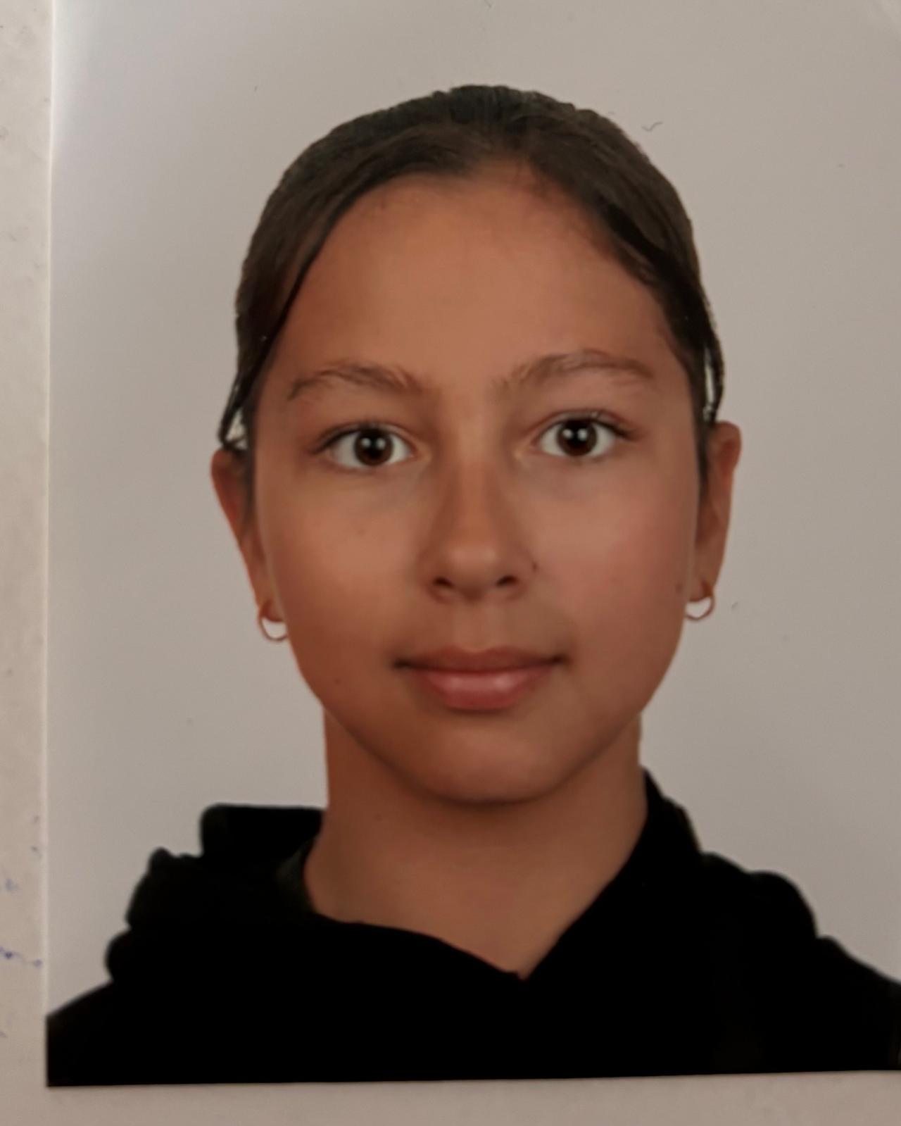 ESİN ESİLA ÖZKANOĞLU
