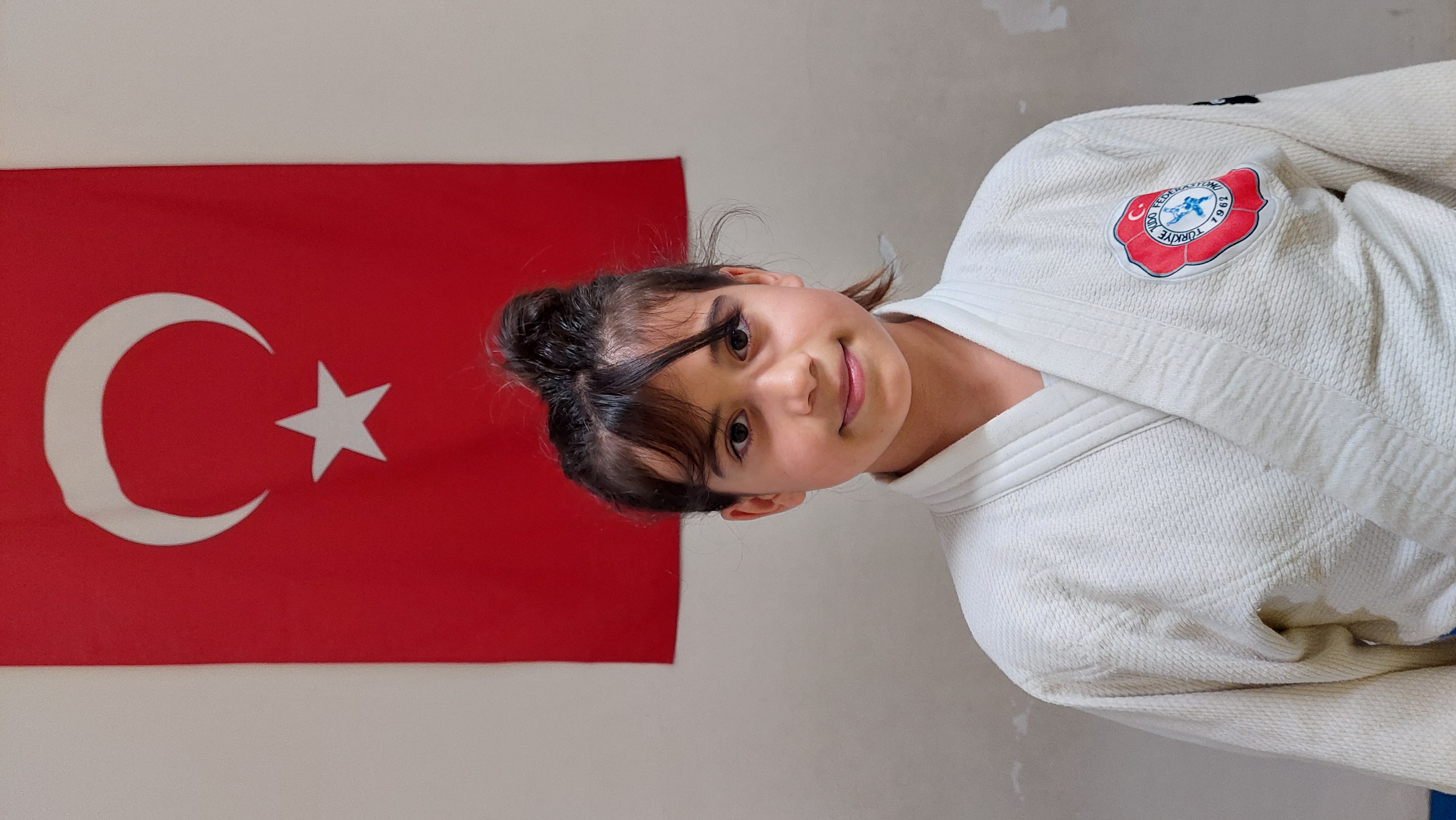ELİF ZÜMRA ŞAHİN