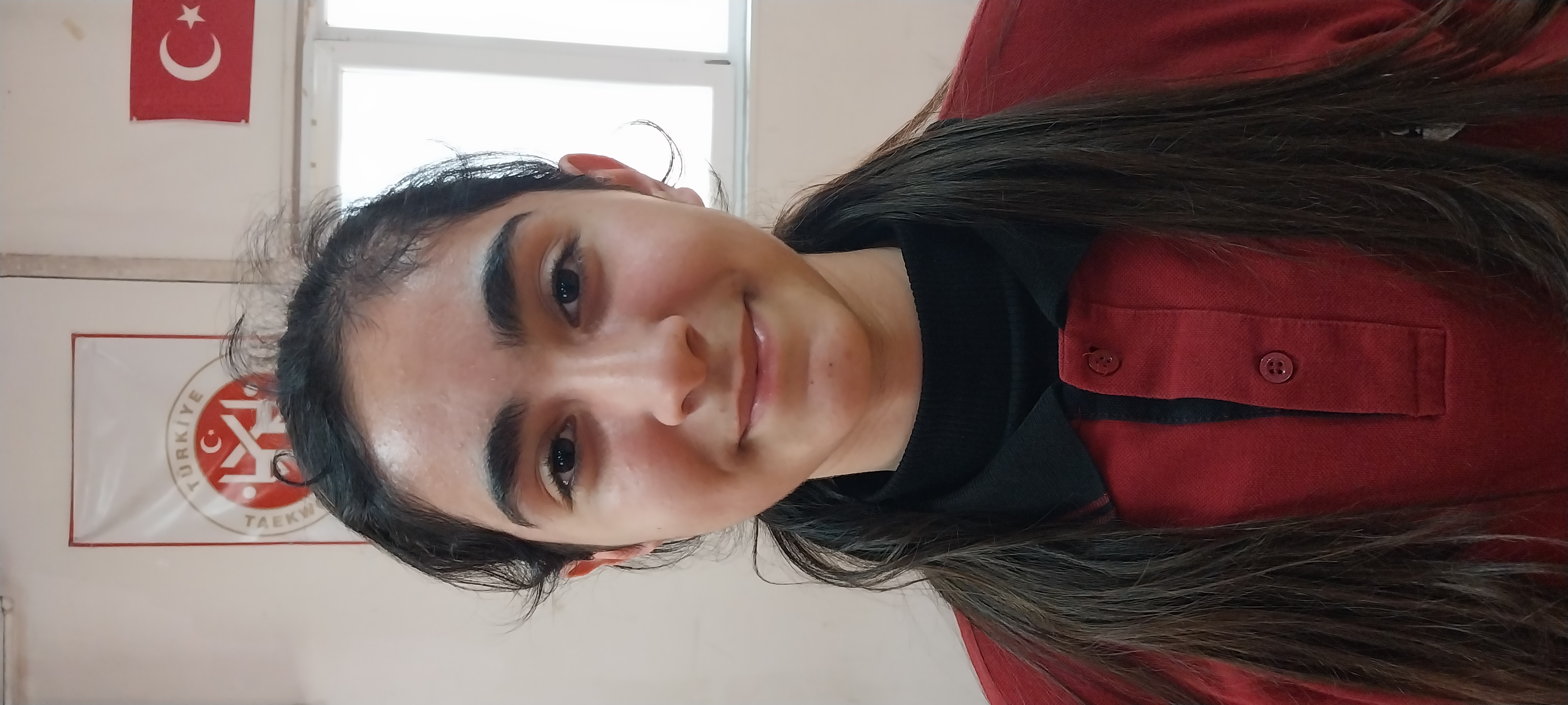 MİRA NAZLI ÜNAL