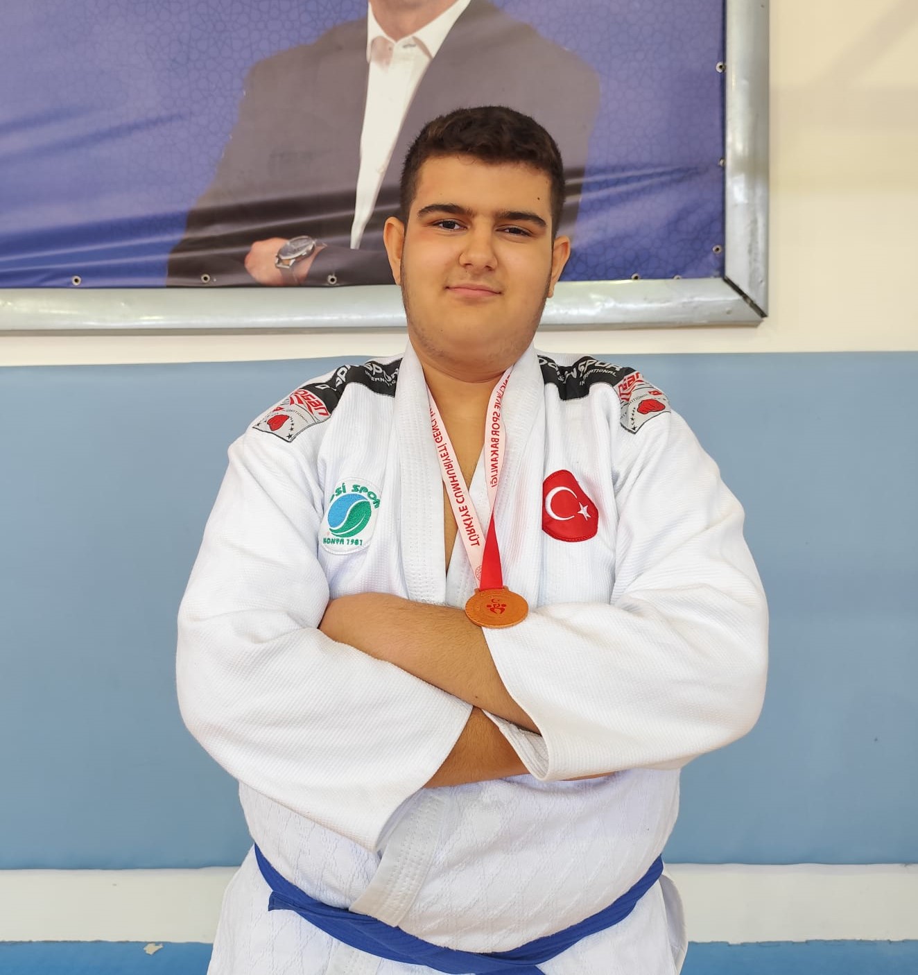 HİKMET ÖMER YARDIM