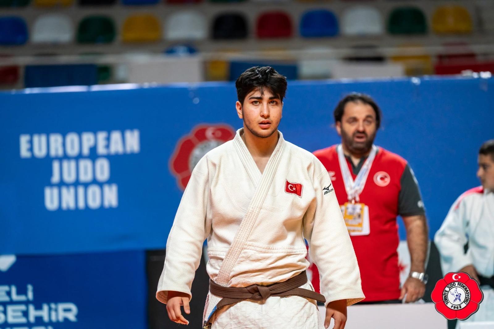 METİN MUSTAFA ŞAHİN