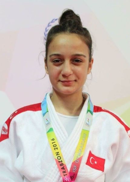 DİLAN DOĞAN