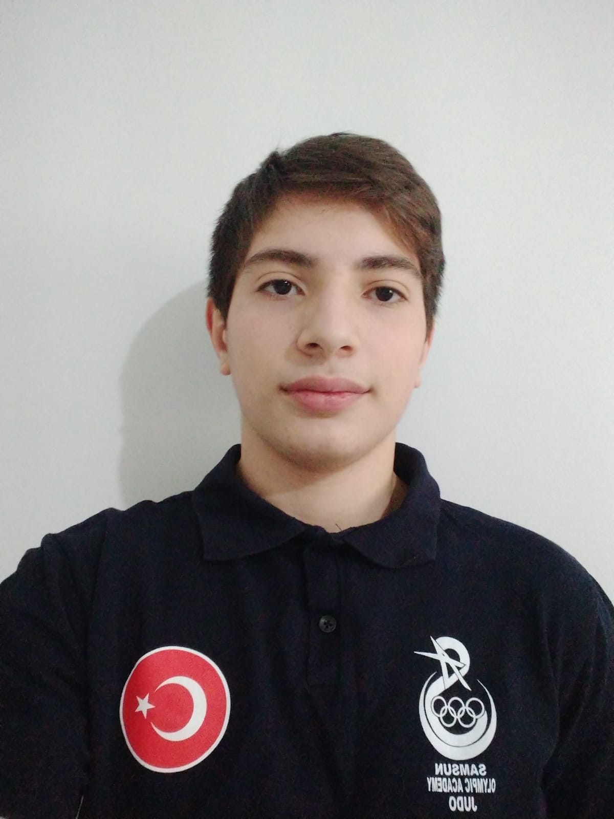 ÖMÜREFE ASLANOĞLU