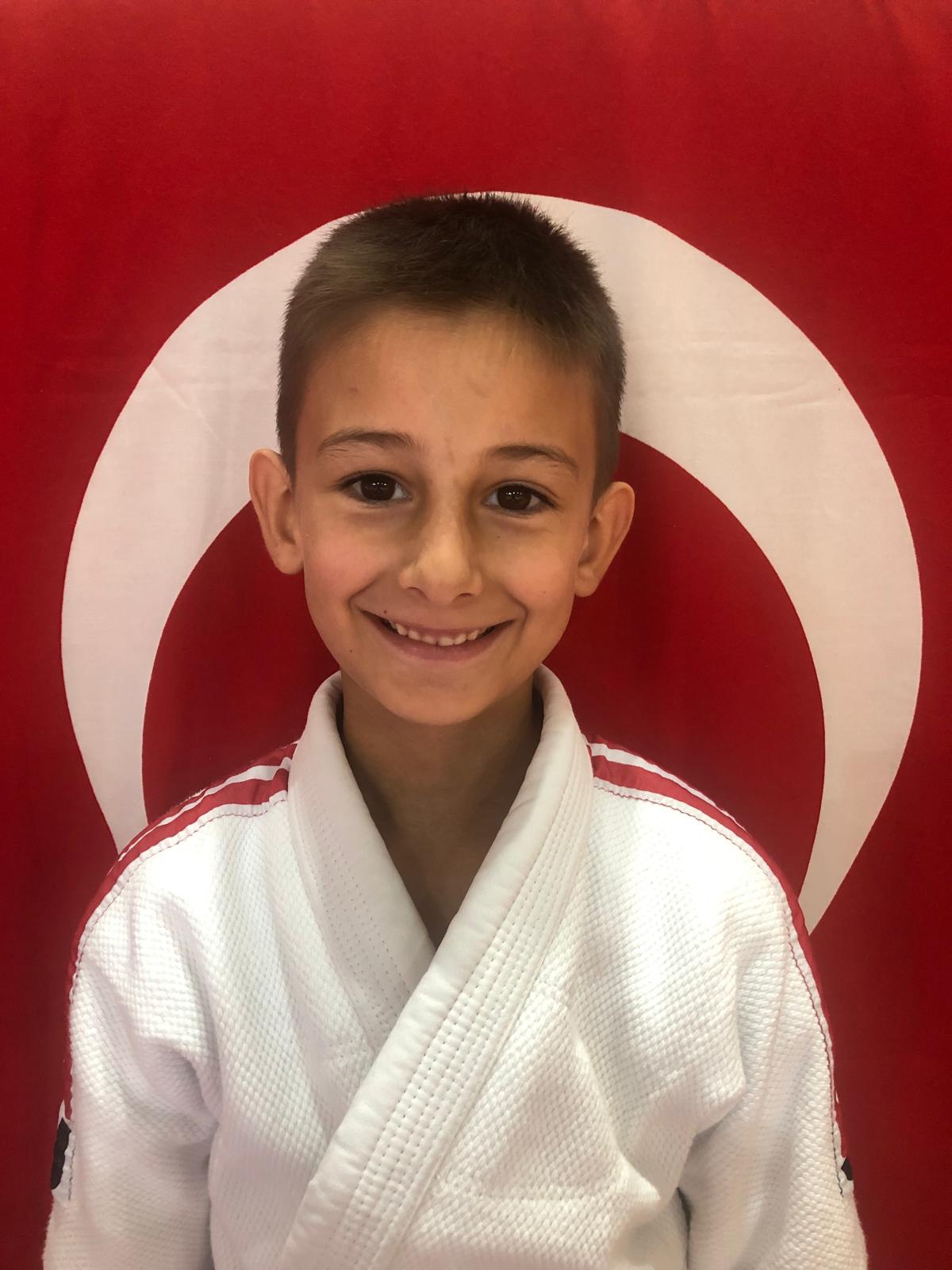 YAVUZ EFE İNAN