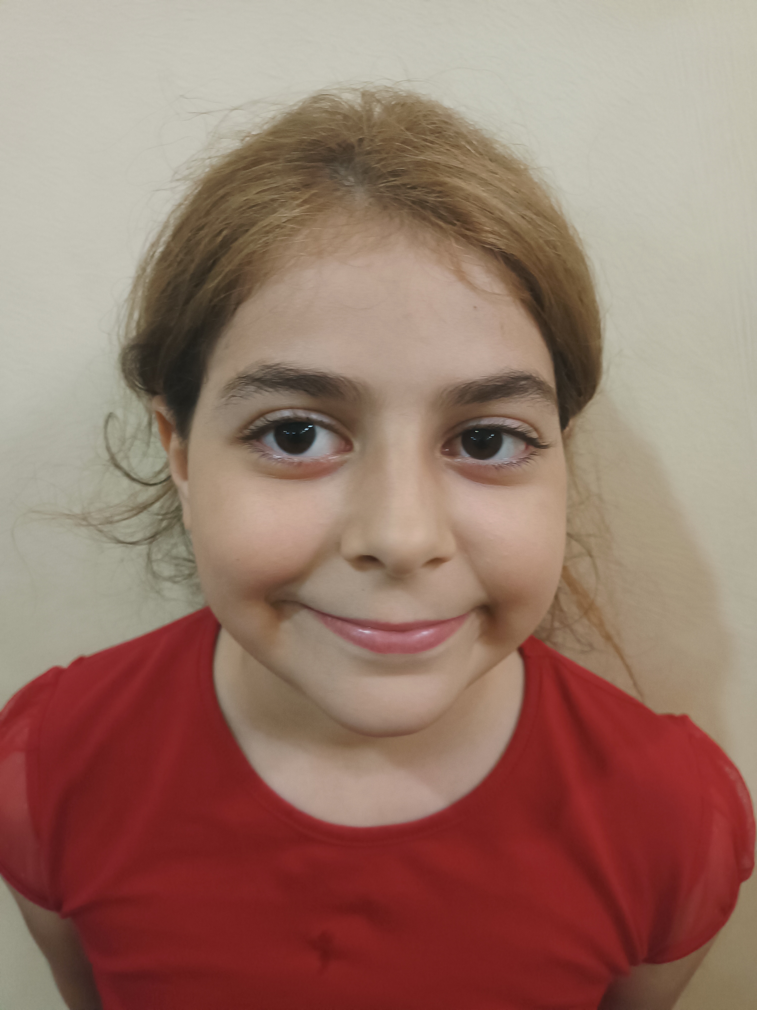 ELİF SU SARIBOĞA