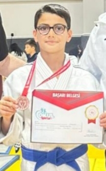 YUSUF ENSAR AKDENİZ