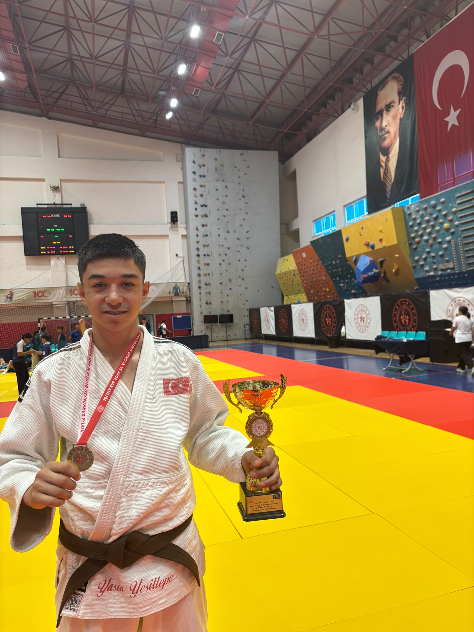 MEHMET AKİF YOLCU