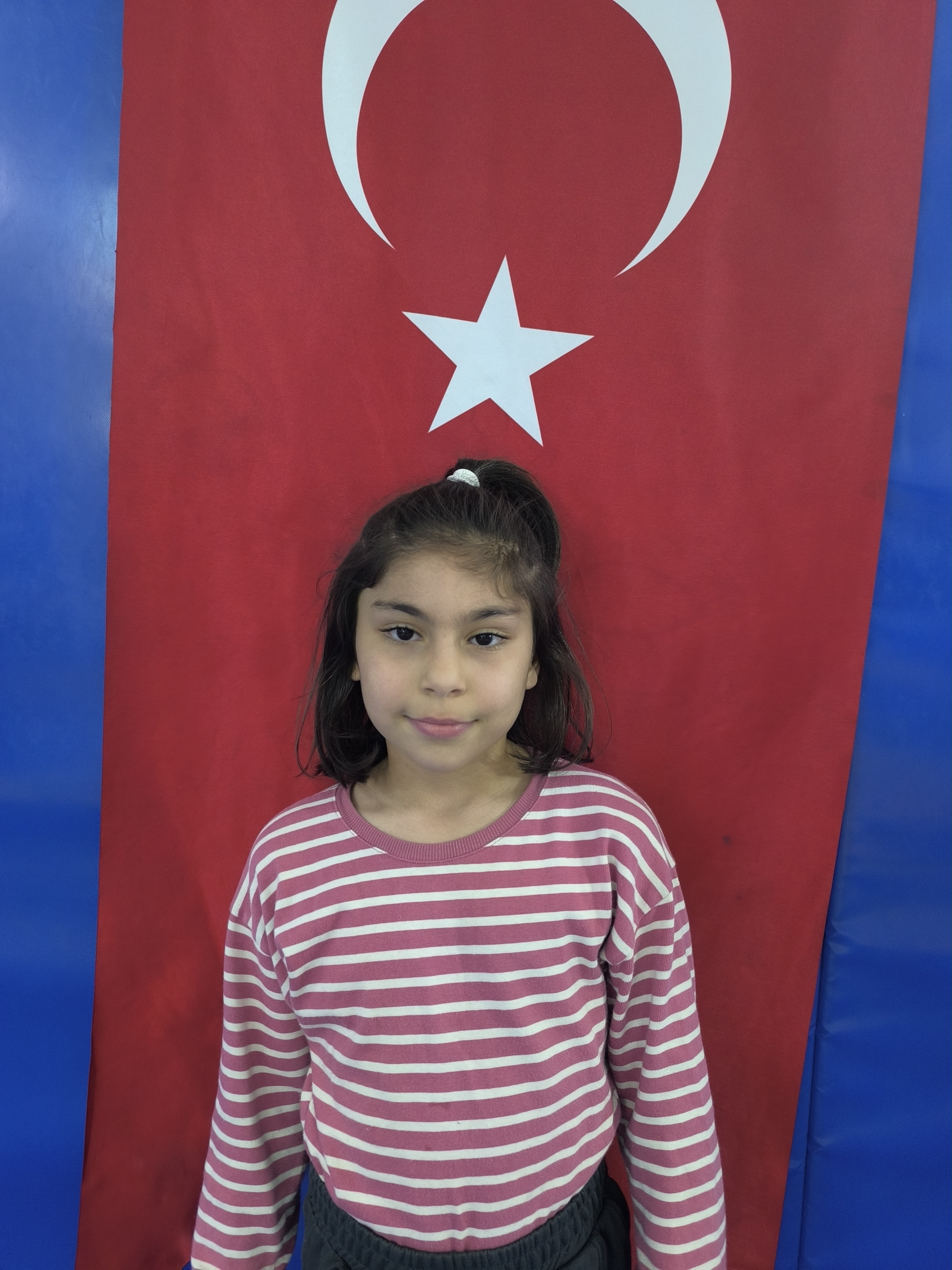 DEFNE BORA