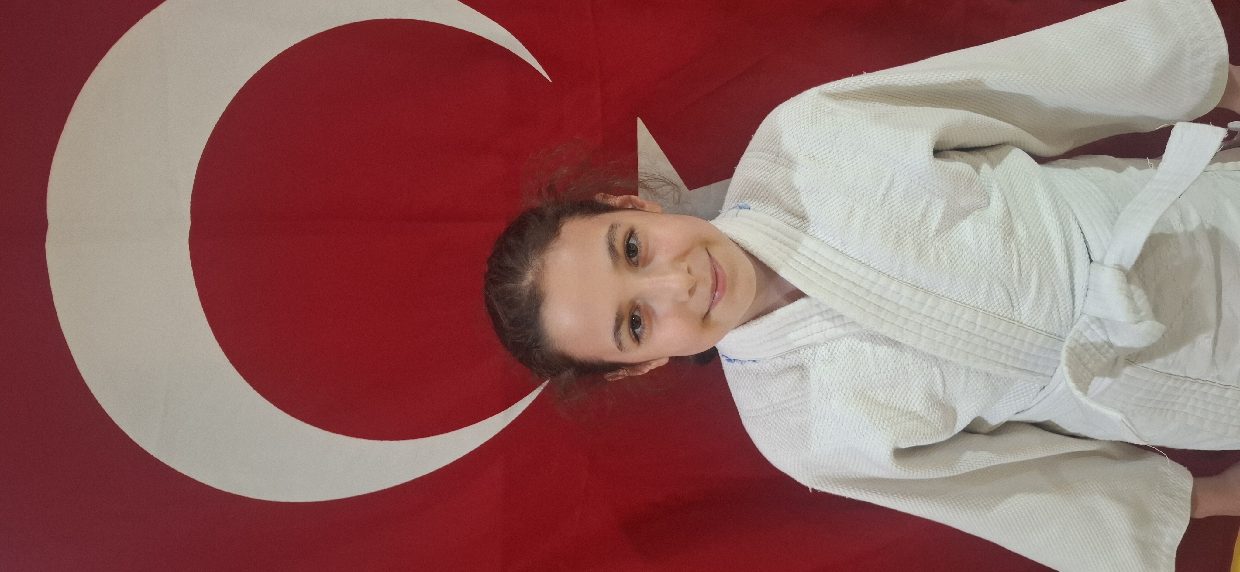 FATMA BETÜL YALÇIN