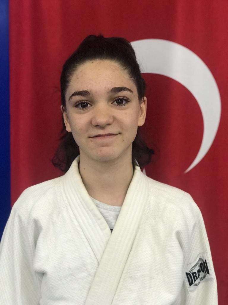 Elif Ecrin YİĞİT