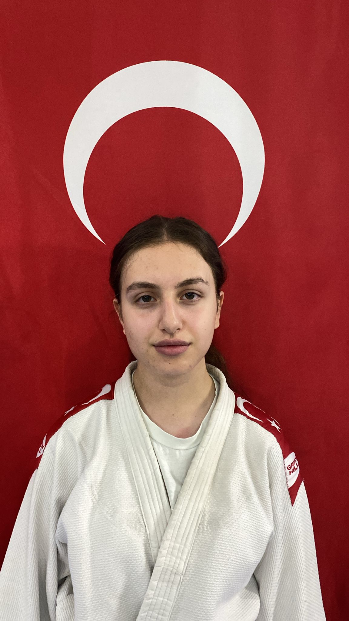 YELİZ KORKMAZ