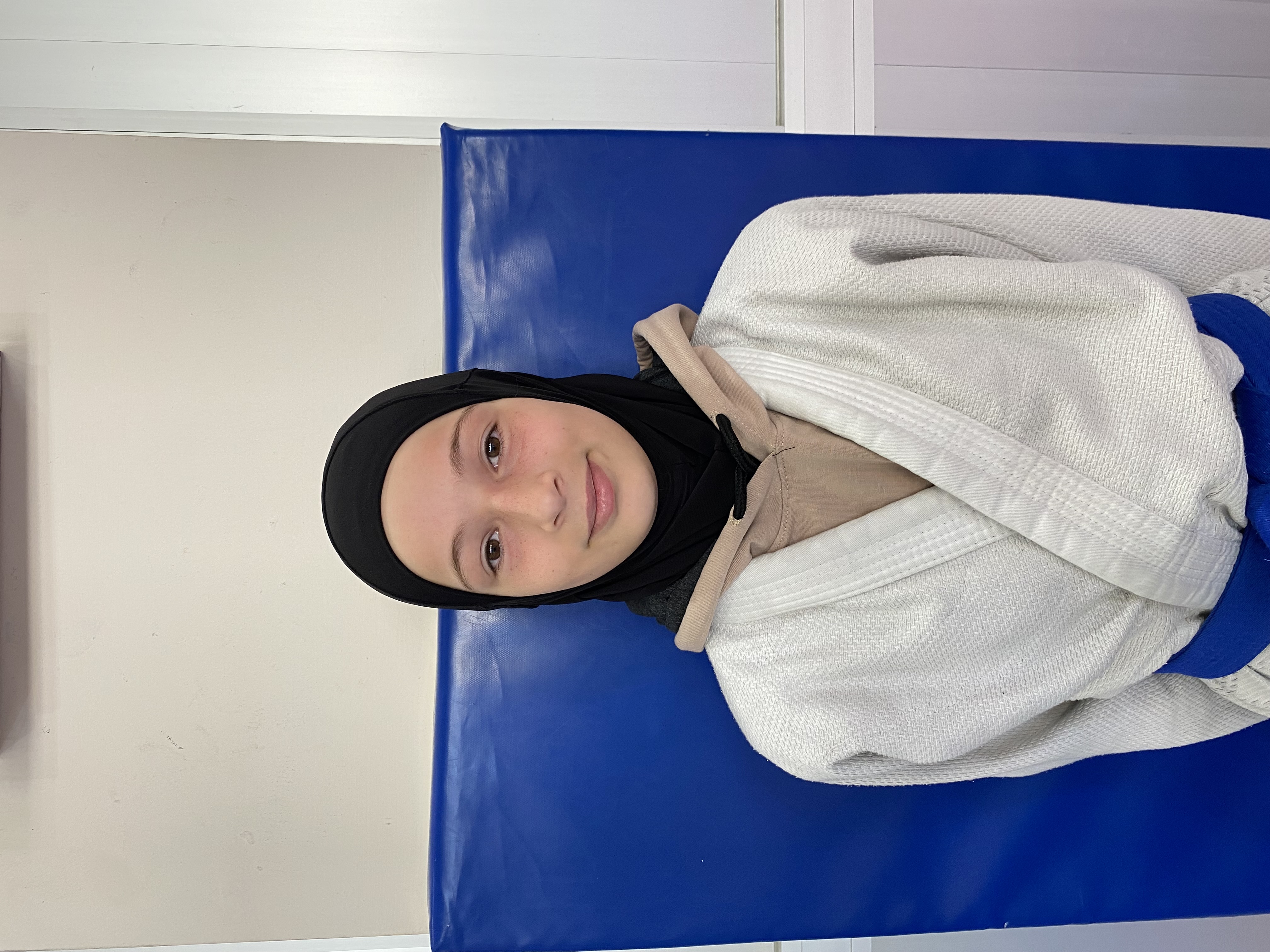 İREM DİŞBUDAK