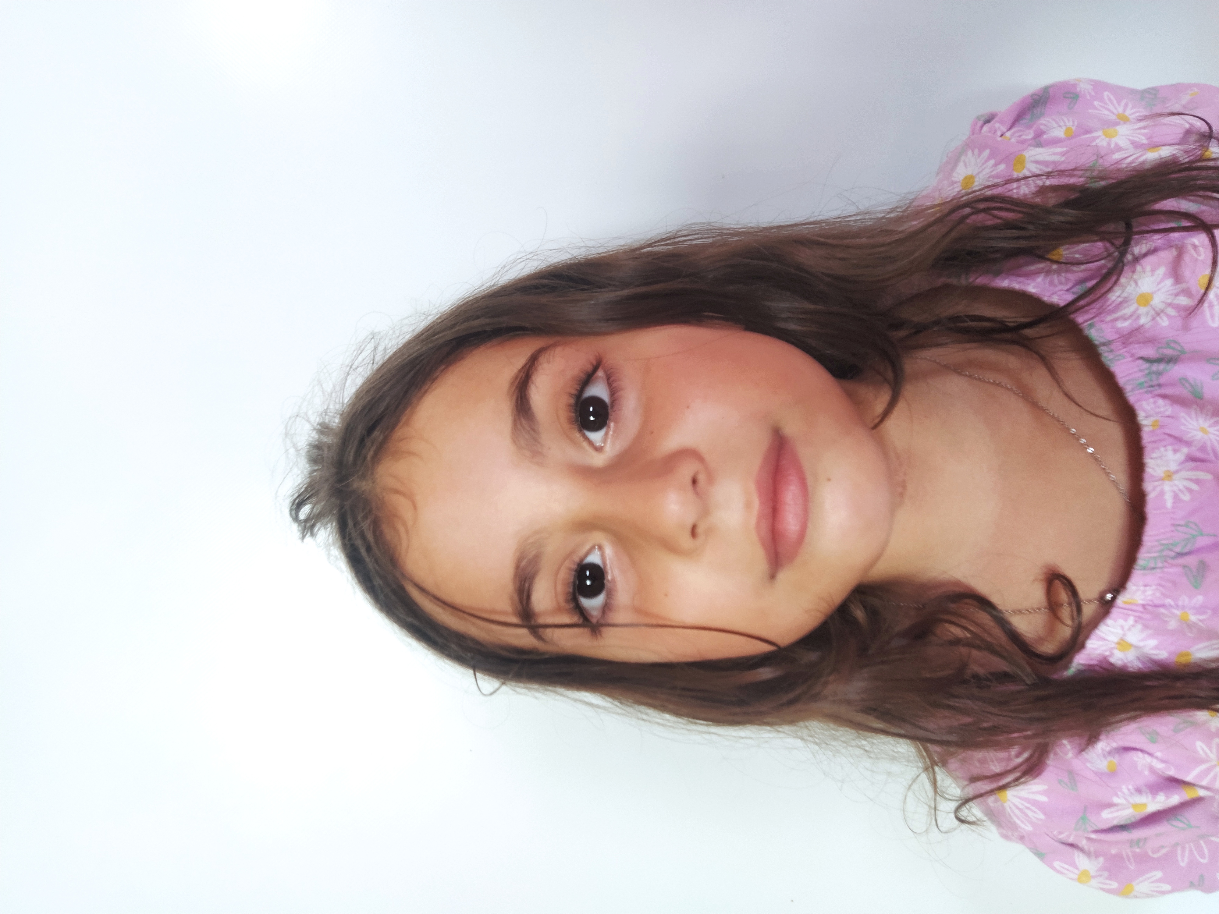 EYŞAN NAZ ÖKSÜZ