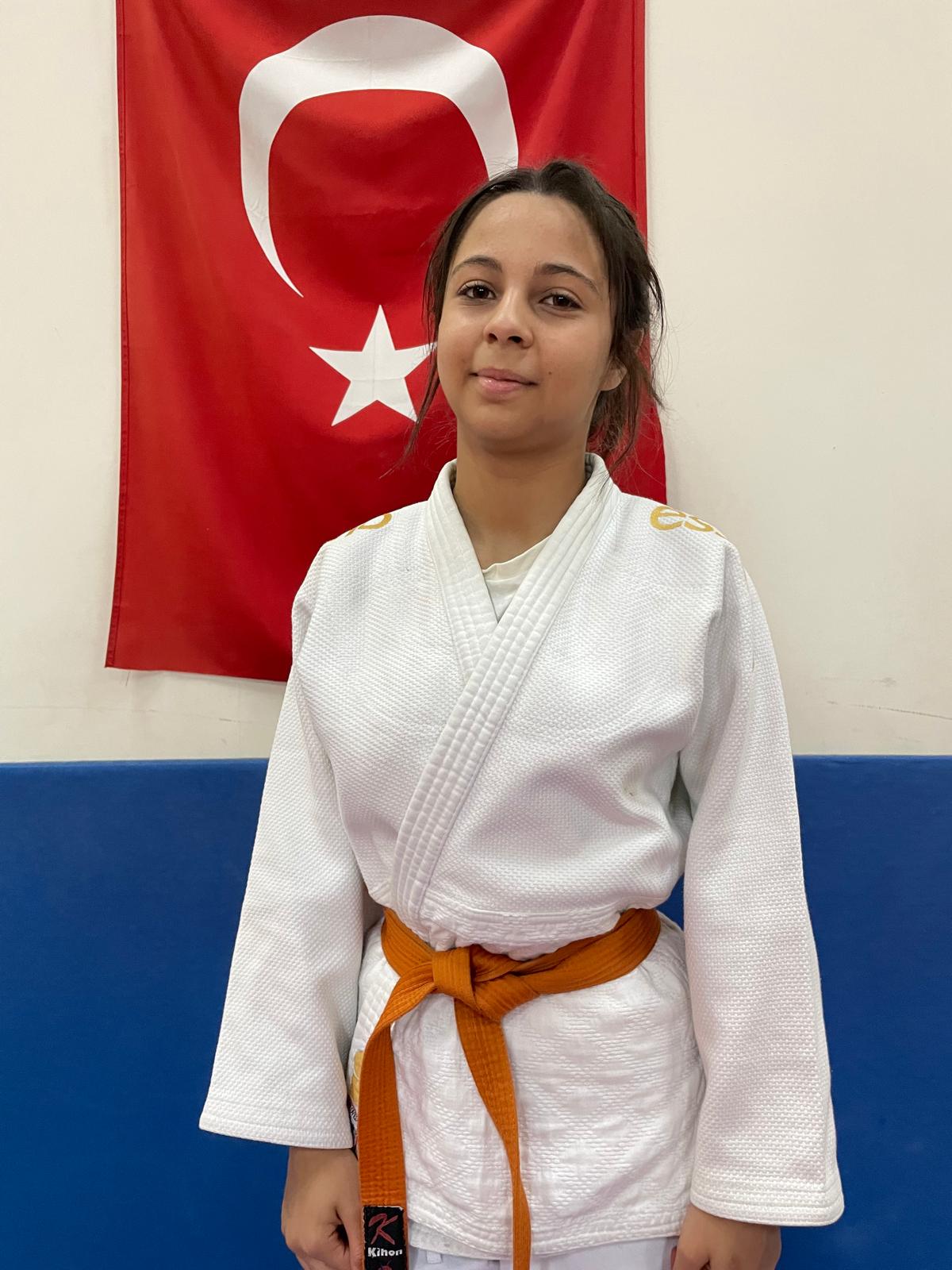 SİMAY DALKARA