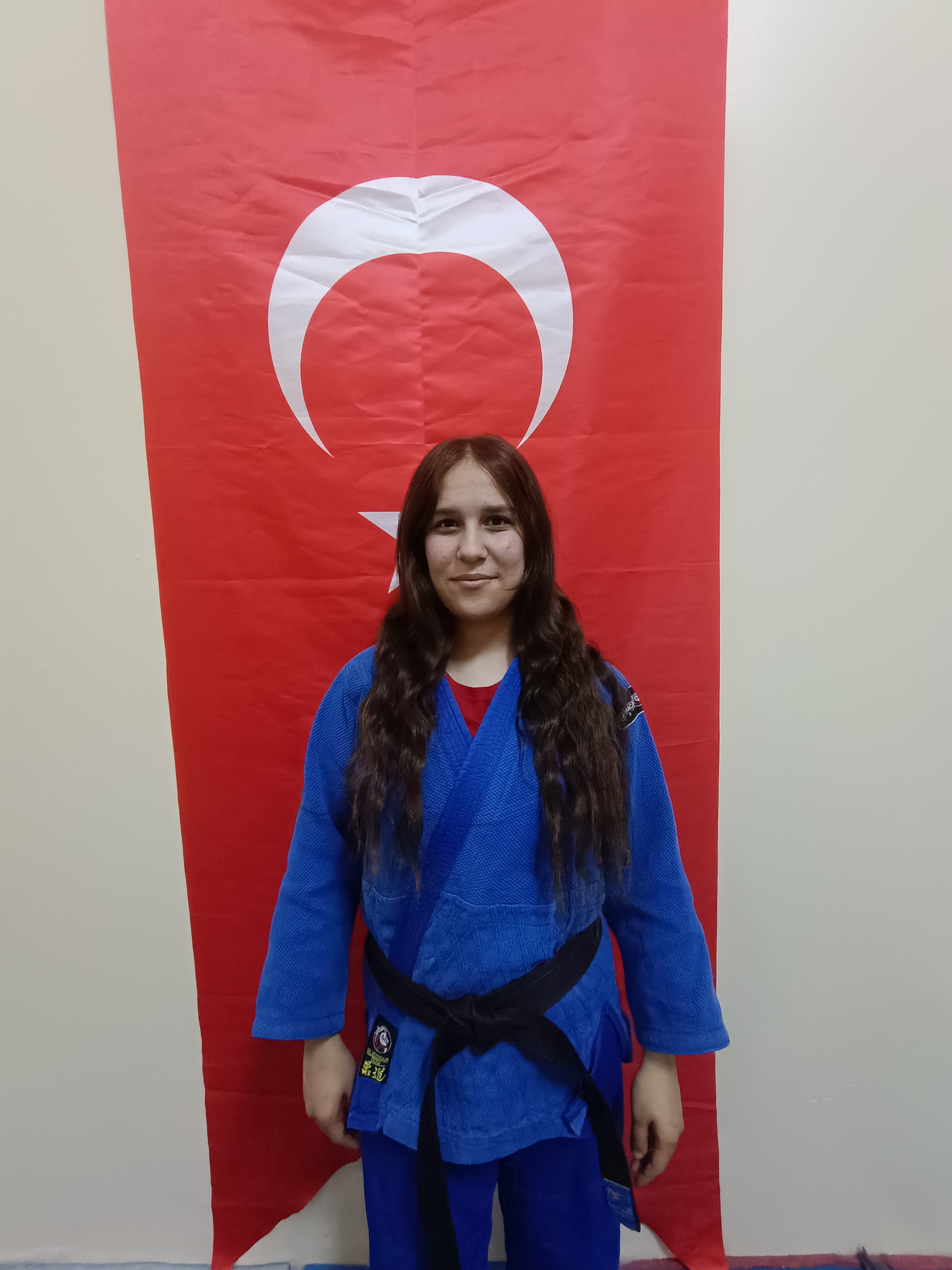 MERYEM ŞUARA SAKALLI